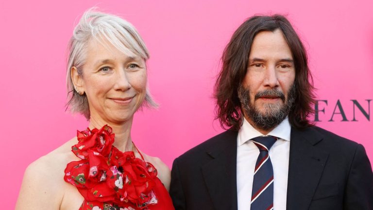 Keanu Reeves Rope Rescue Keanu Reeves’ Heroic Rescue in Texas: A True Act of Compassion and ...